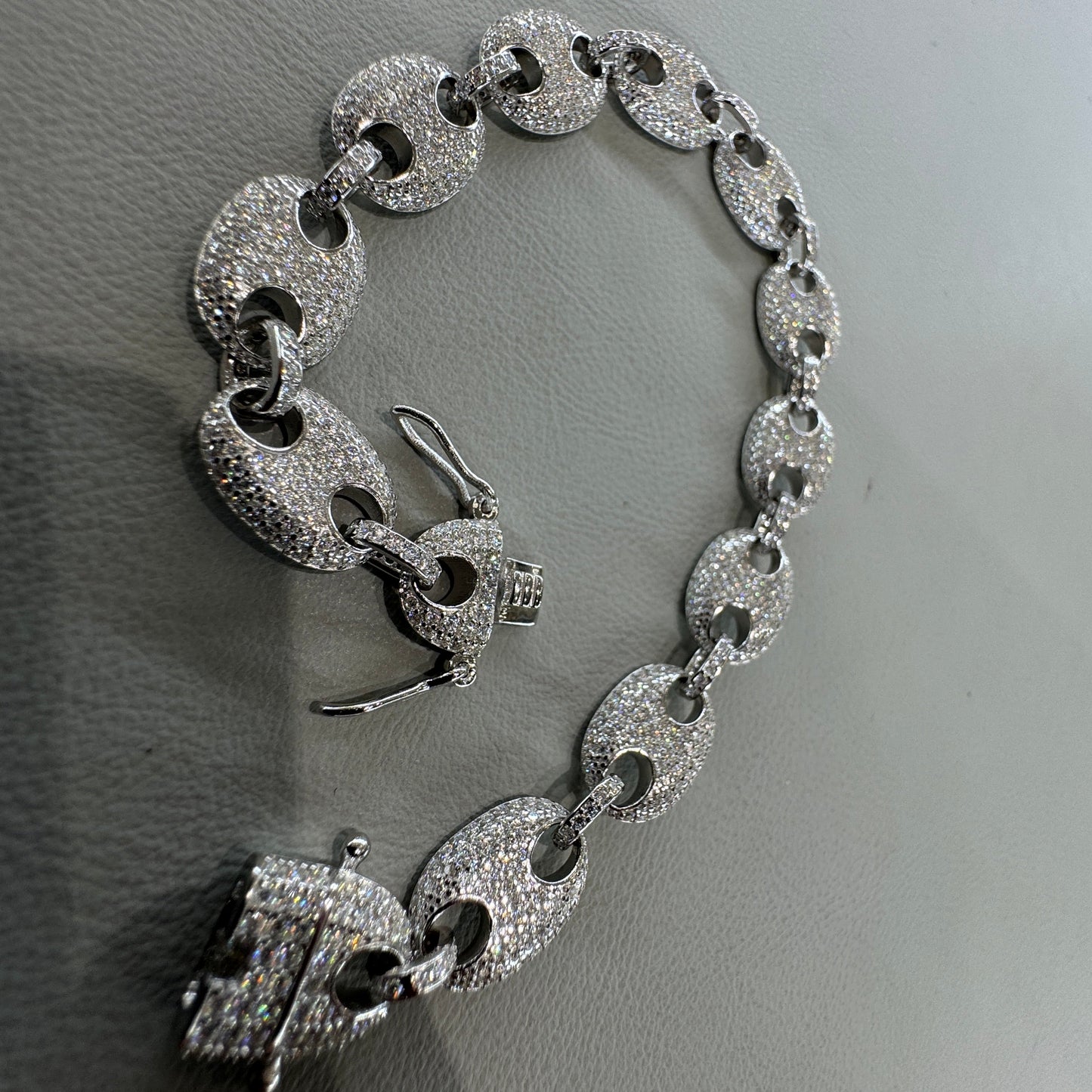 Sterling silver coffee bean link bracelet MJCN071 moissanite stones brilliant sparkle close-up