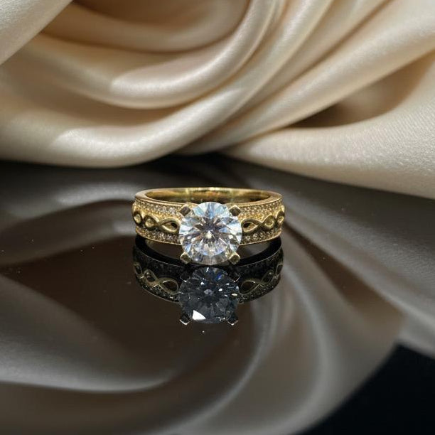 10K gold cubic zirconia ring detail showing expert setting brilliant sparkle