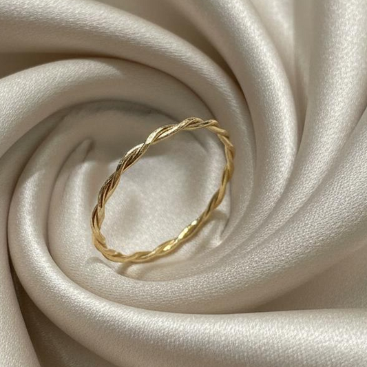 10K gold ring detail showing expert craftsmanship quality finish