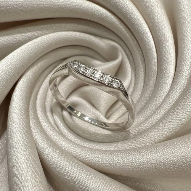 14K gold diamond ring 0.2 carat refined elegance delicate sparkle