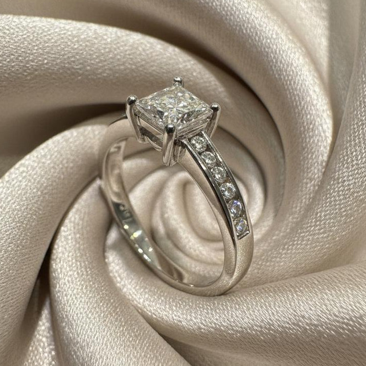 18K gold diamond ring 0.52 carat pinnacle of luxury brilliant sparkle