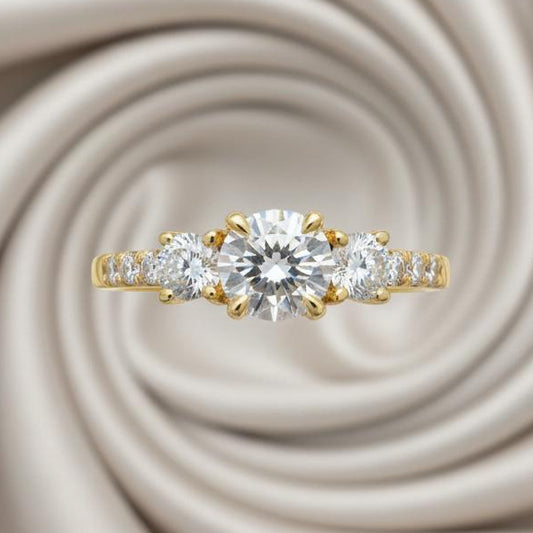 18K gold diamond ring 1.34CT detail showing expert setting extraordinary diamond brilliance