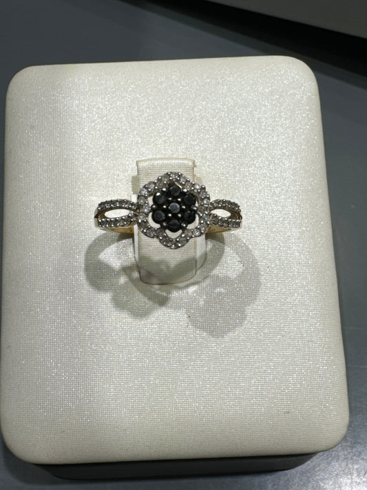 10K Gold Ring with.40CT Black and White Diamonds Ring