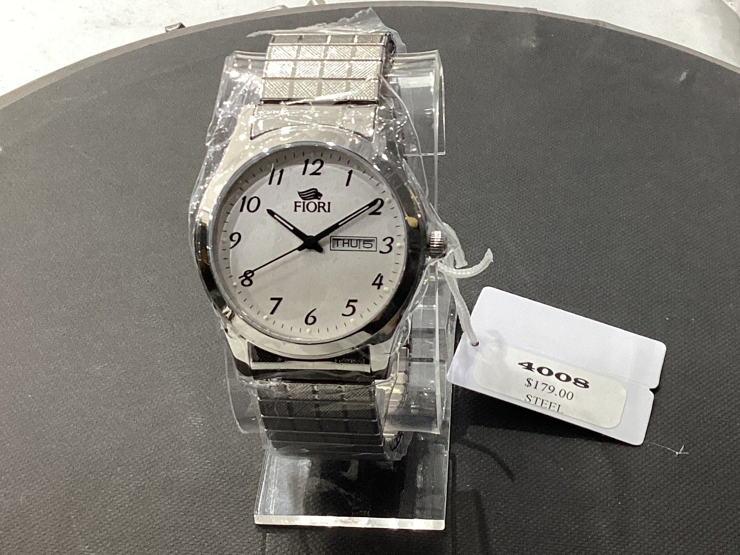 White and silver Fiori 4008 watch