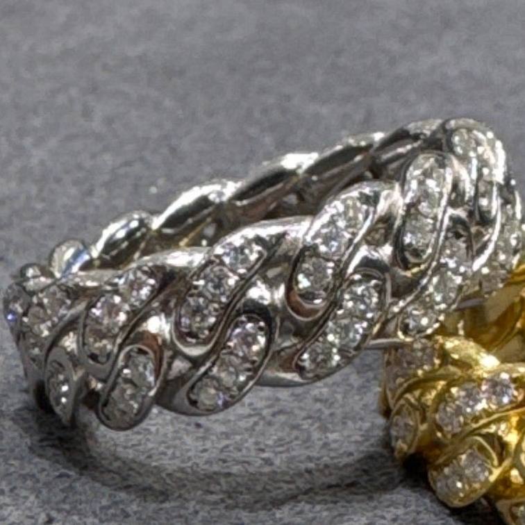 Moissanite Iced out Cuban link ring Argent / 9 Ring