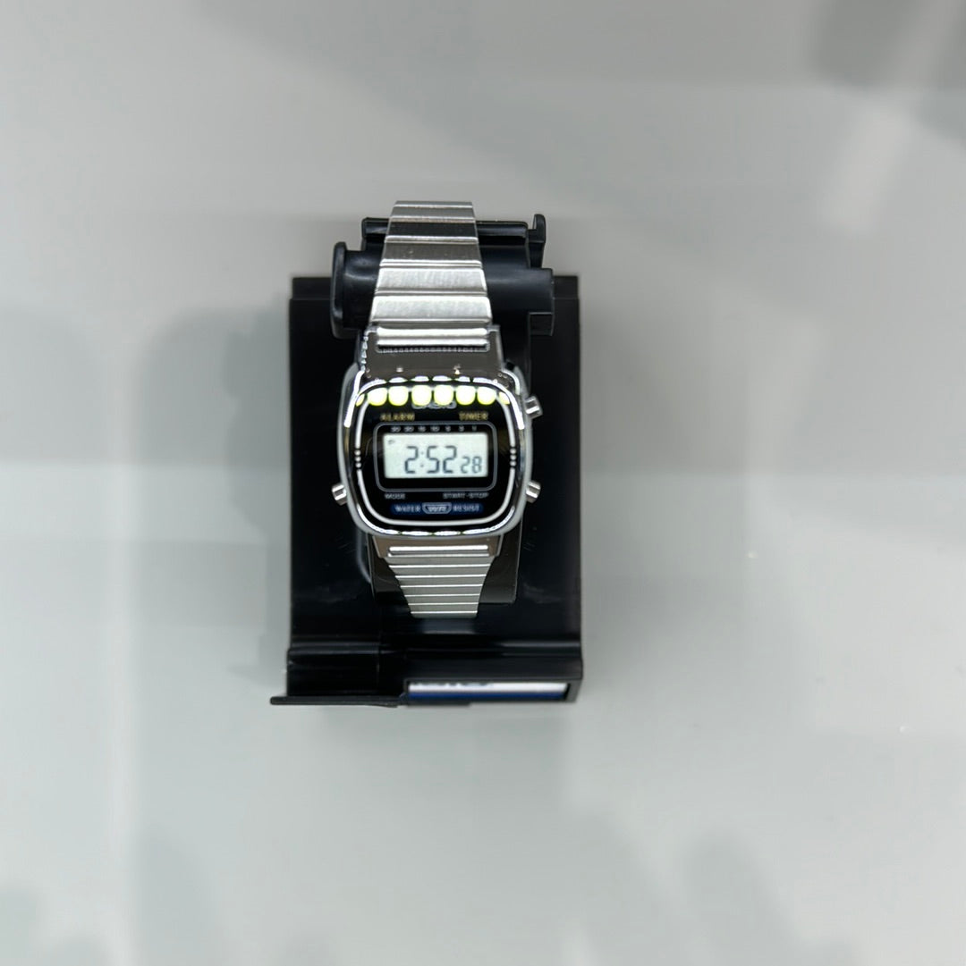 Casio LA670WA-1wCB Montre