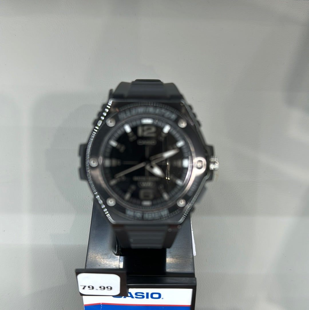 Casio MWA-100HB-1AVCF