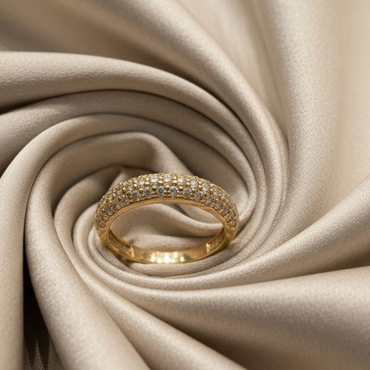 10K gold moissanite ring detail showing moissanite sparkle expert craftsmanship