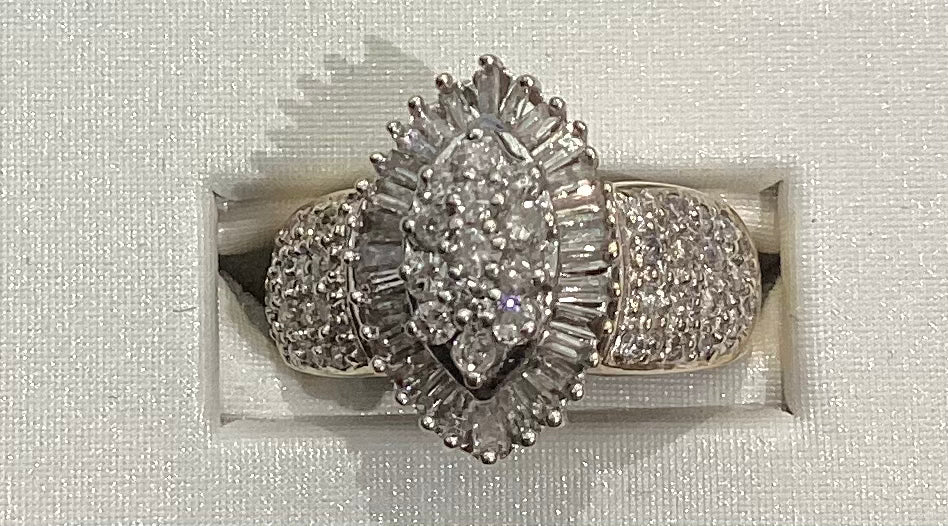 Bague en or 14 carats pour femme avec diamants - 1,5 carat, taille baguette et marquise - Taille unique