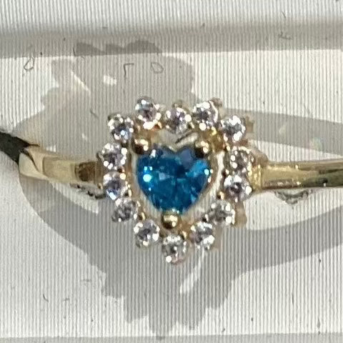10K Yellow Gold Ring with Blue Topaz Heart - 1.10g - Free Sizing