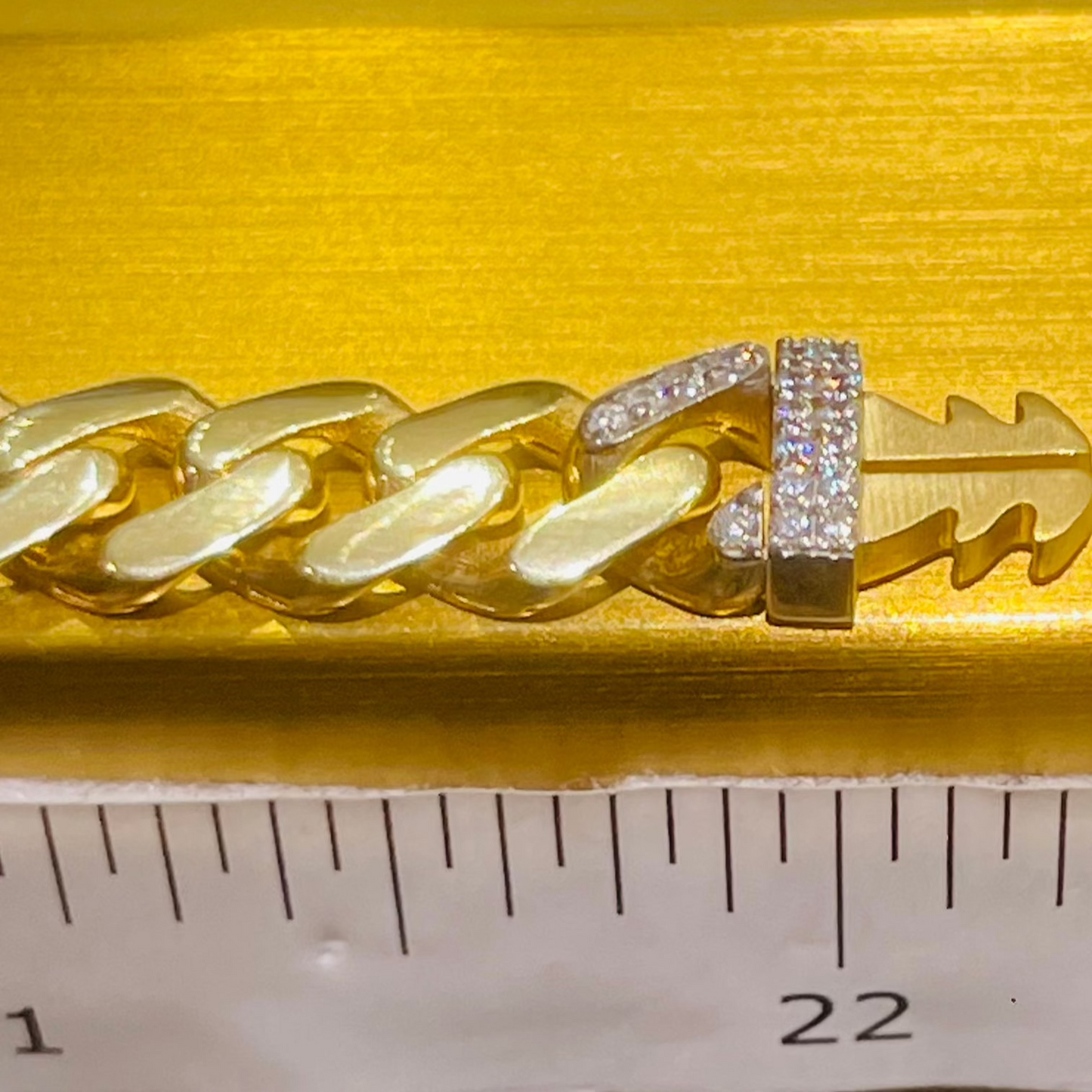 Oro amarillo de Mónaco 10k / 22 pulgadas / 7,91 mm / 24,7 g