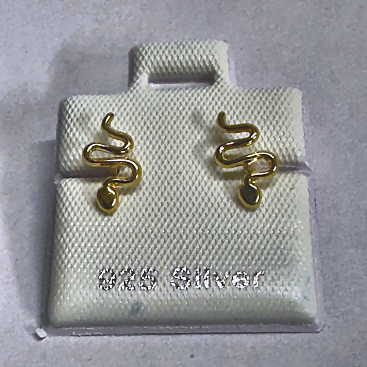 PL627 925 silver stud earrings, gold plated finish