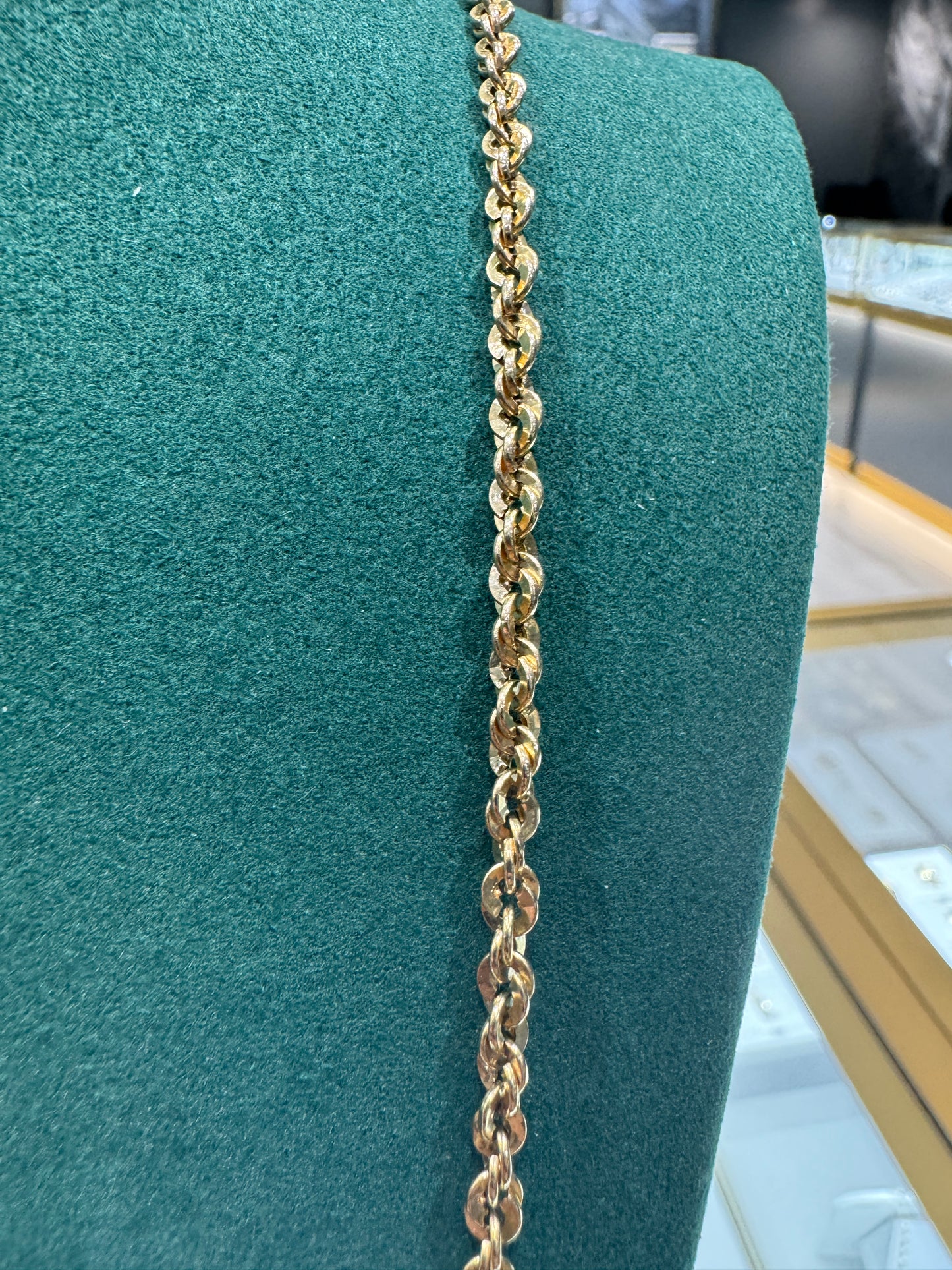 Torsade Chain Gold 10K / 3.8mm / 26 inch / 6,54g / Bijouterie Del Moral 2