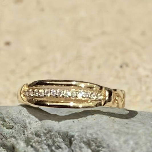 10K Y Gold Women Ring 1.60g
