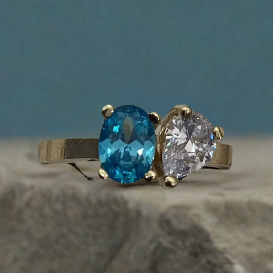 Anillo de oro de 10 quilates con topacio azul para mujer, 3,29 g