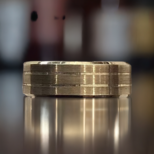 10K gold men's wedding band detail showing timeless styling, free professional sizing