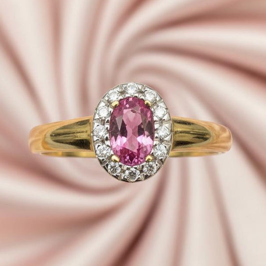 10K gold diamond ring 0.13 carat refined elegance delicate sparkle everyday luxury
