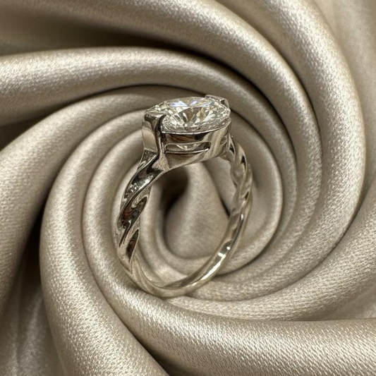10K gold diamond ring 4.16CT detail showing exceptional diamond setting and brilliance

