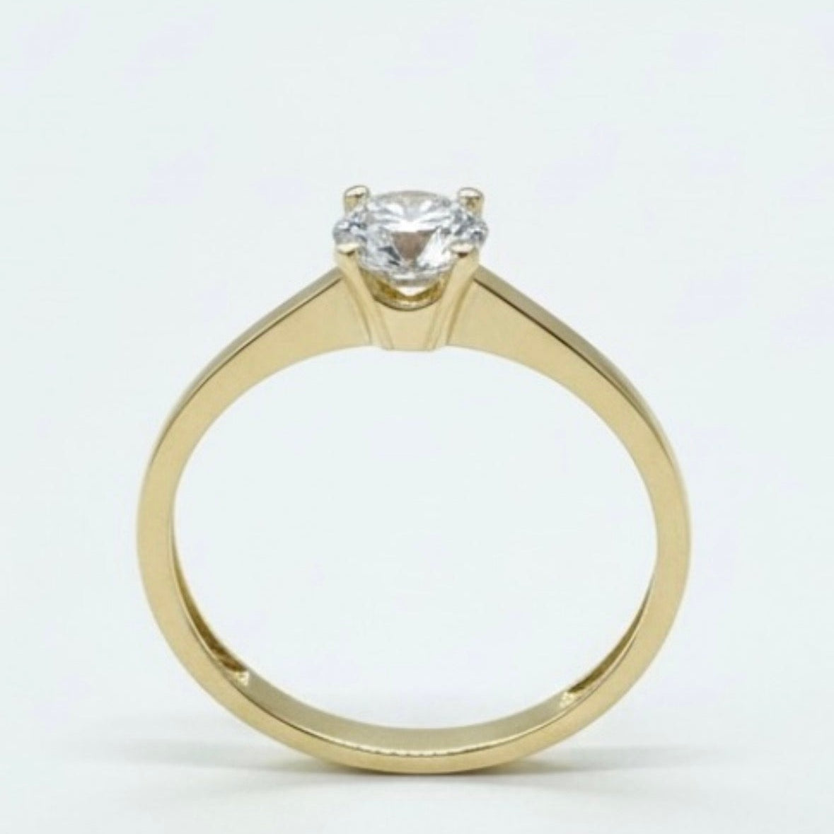 10K gold moissanite ring 0.46CT center stone exceptional brilliance radiant sparkle
