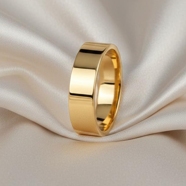 10K gold ring 3 grams balanced quality comfortable weight
