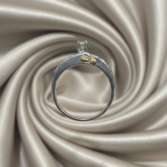 14K gold diamond ring detail showing expert setting diamond brilliance

