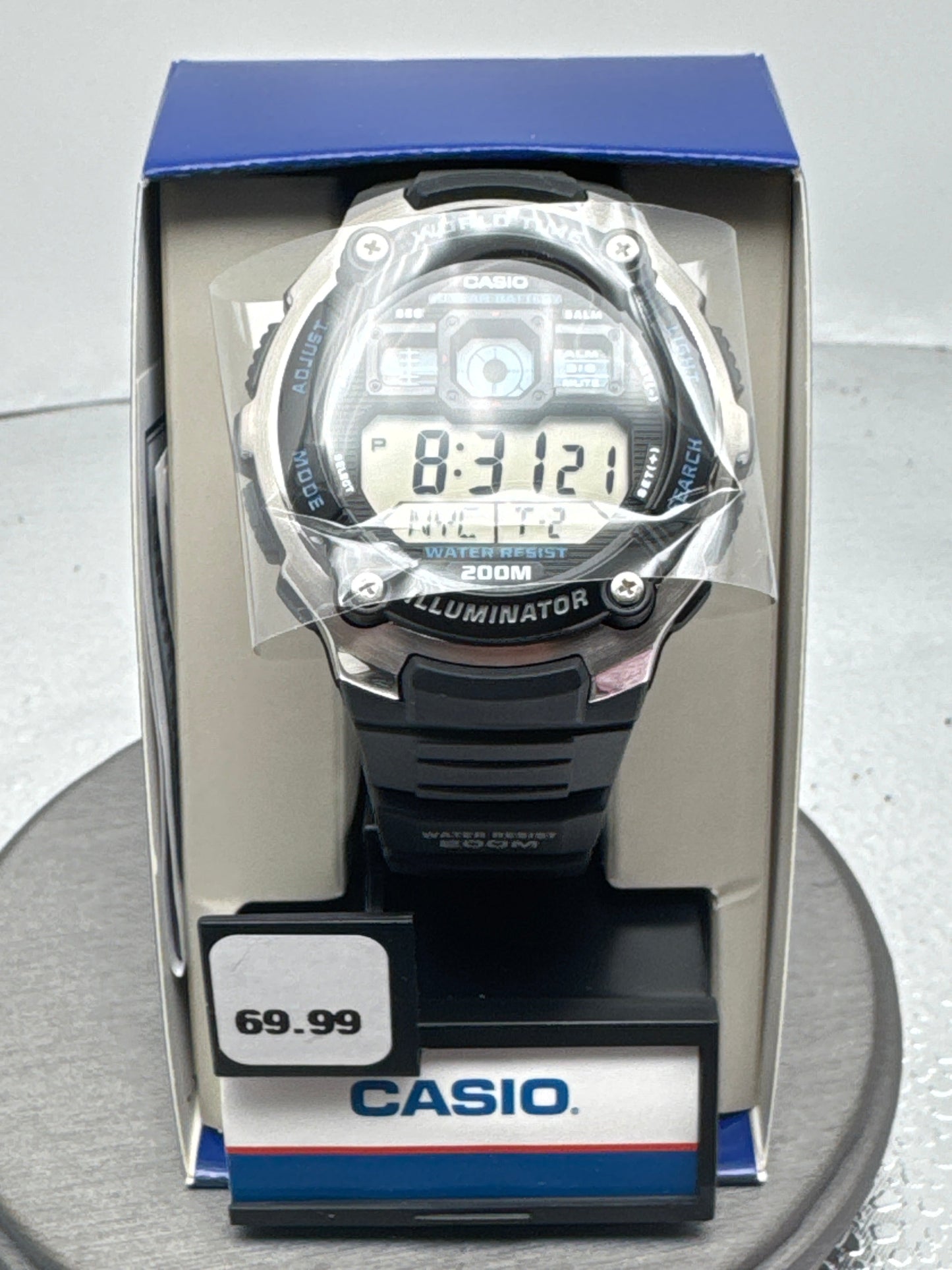 Casio AE-2000W-1AVCF Montre