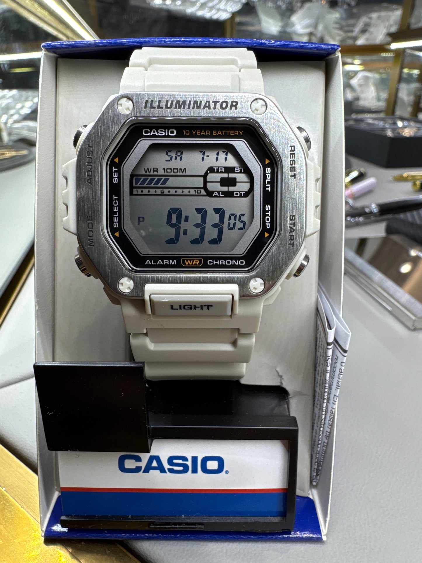 Casio mwd-110h-8avcf Montre