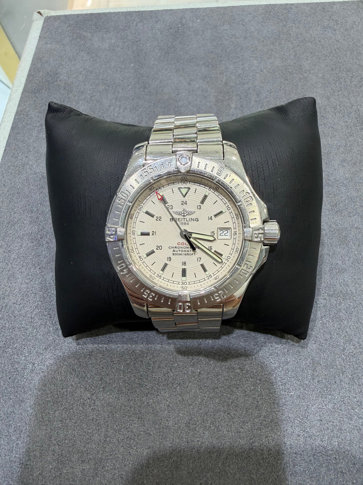 Breitling Colt Chronomètre Automatic, reference A17380 pre owned.