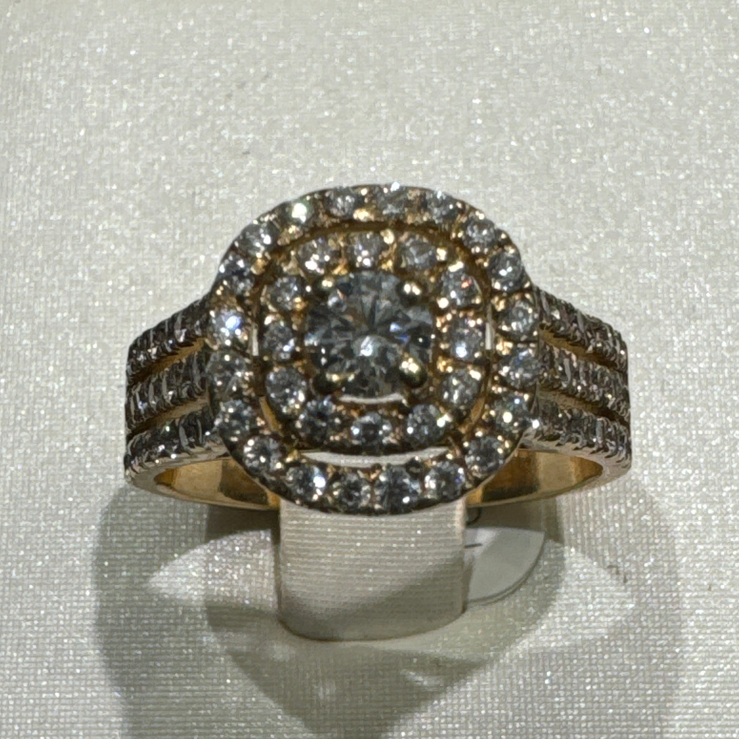 14K Gold Ring with 1CT Lab Diamonds Ring