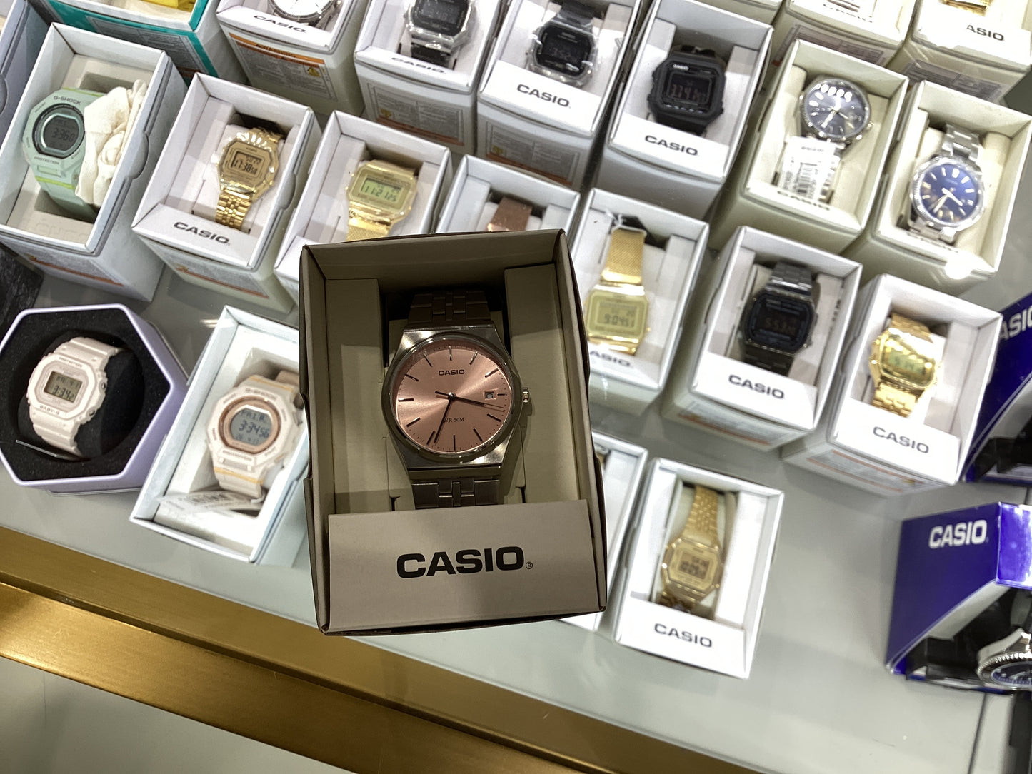 Silver and pink casio watch MTP-B145