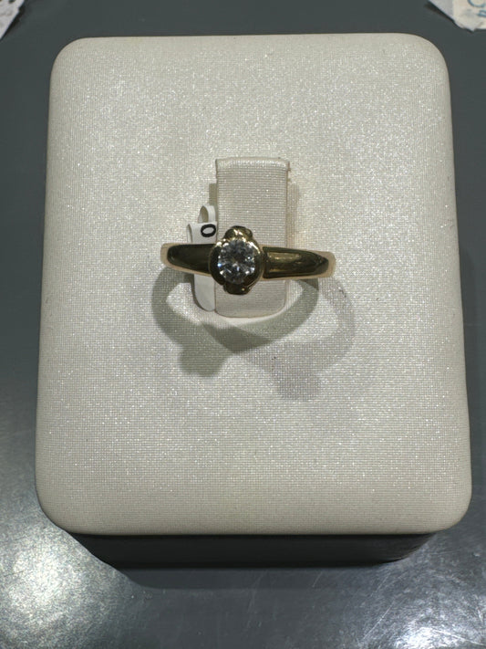 10K Gold Ring.25CT Round Diamond Ring