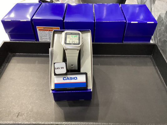 White casio watch LF-30W-8ACF