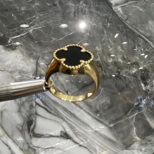 Clover ring Yellow gold 10k Gold rings