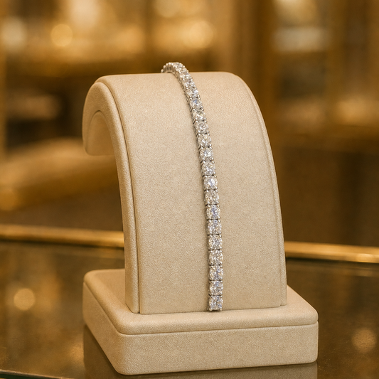 AI-enhanced product photo — Bijouterie Del Moral