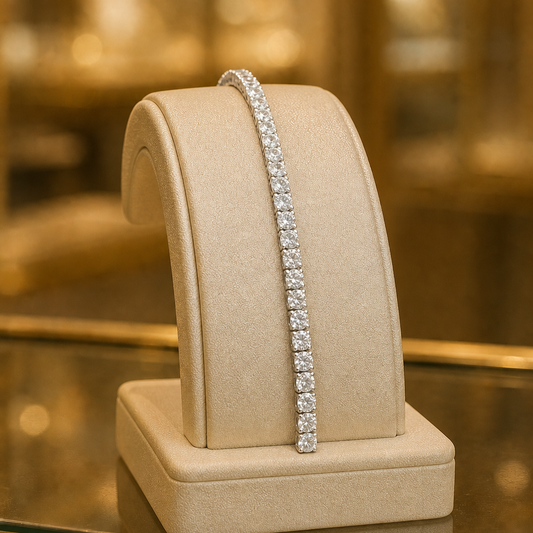 AI-enhanced product photo — Bijouterie Del Moral