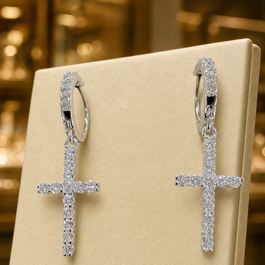 AI-enhanced product photo — Bijouterie Del Moral