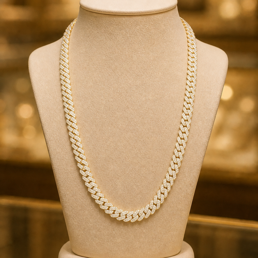 AI-enhanced product photo — Bijouterie Del Moral