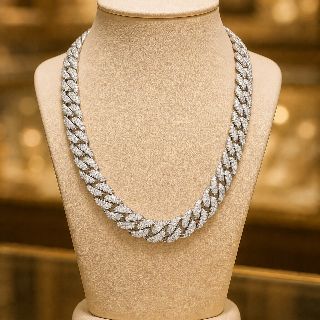 AI-enhanced product photo — Bijouterie Del Moral