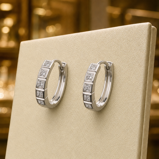 AI-enhanced product photo — Bijouterie Del Moral