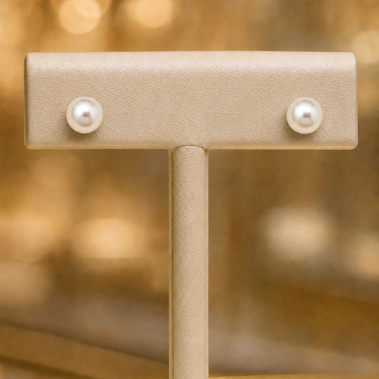AI-enhanced product photo — Bijouterie Del Moral
