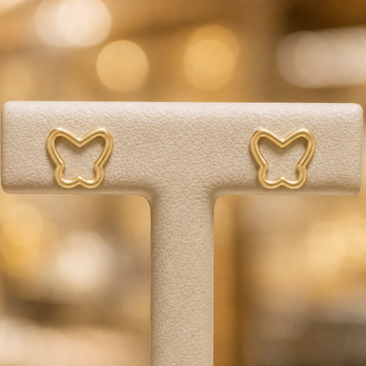 AI-enhanced product photo — Bijouterie Del Moral