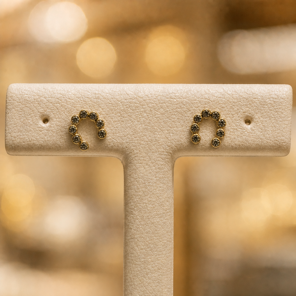 AI-enhanced product photo — Bijouterie Del Moral