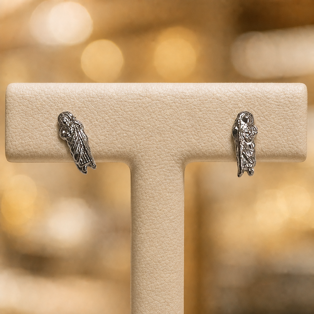 AI-enhanced product photo — Bijouterie Del Moral