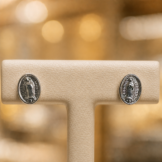 AI-enhanced product photo — Bijouterie Del Moral