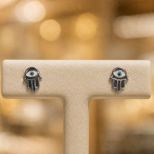 AI-enhanced product photo — Bijouterie Del Moral