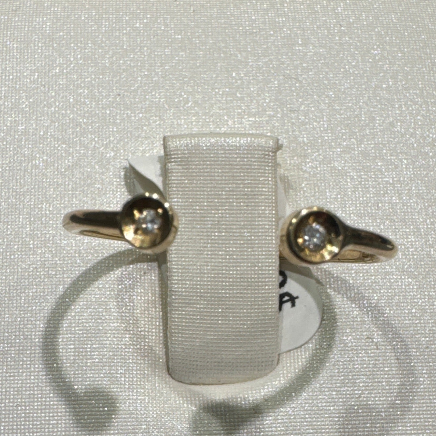 10K Yellow Gold Ring with 0.02CT Diamonds - 0.9g - Free Sizing