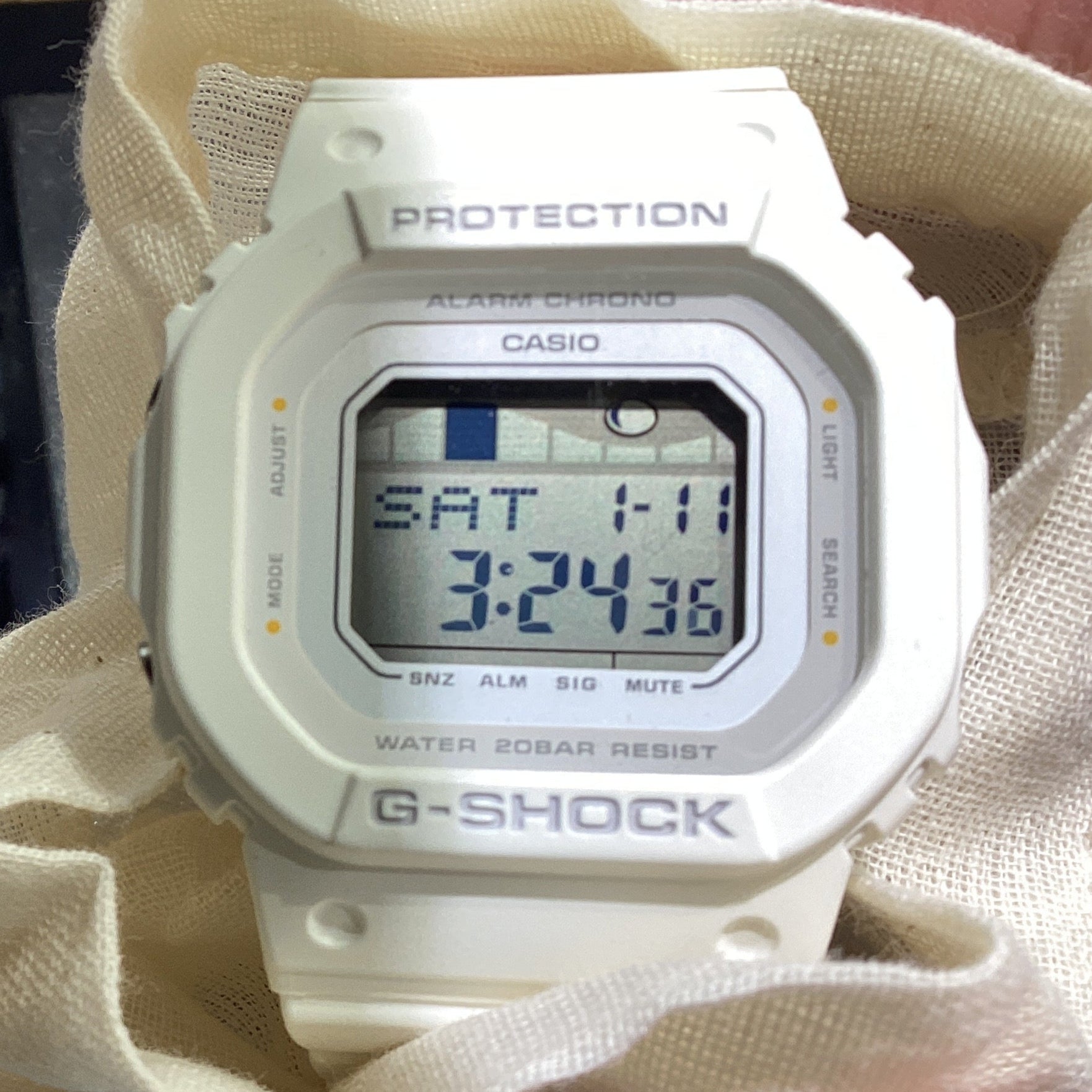 G-Shock GLX-S5600-7BCR Watch