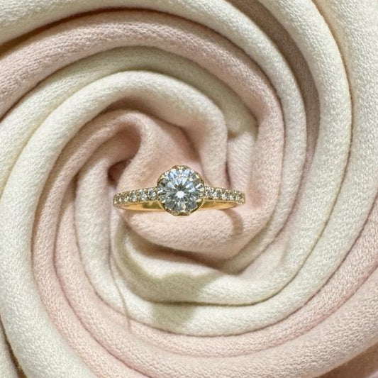 10K gold lab diamond ring 0.64CT center stone ethical sustainable impressive sparkle
