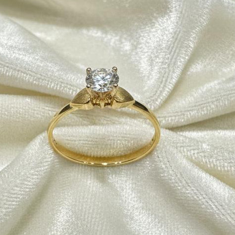 10K gold lab diamond ring 0.46CT center stone ethical sustainable impressive sparkle
