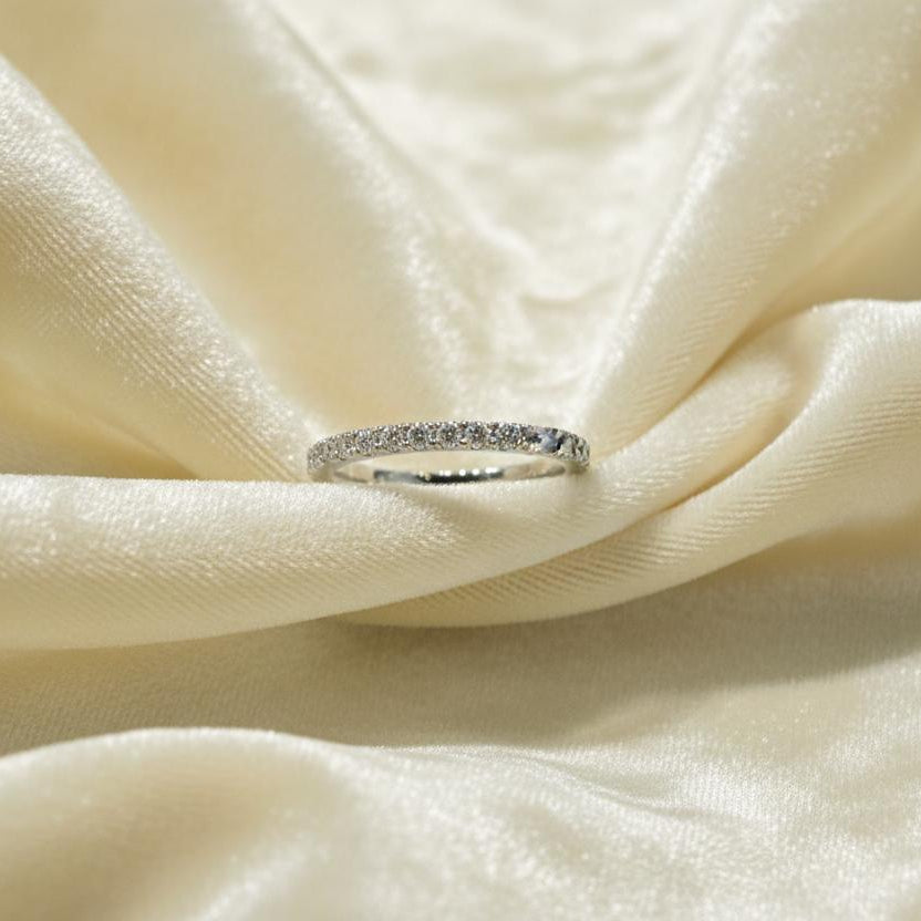 Platinum lab diamond ring detail showing lab diamond brilliance precision engineering

